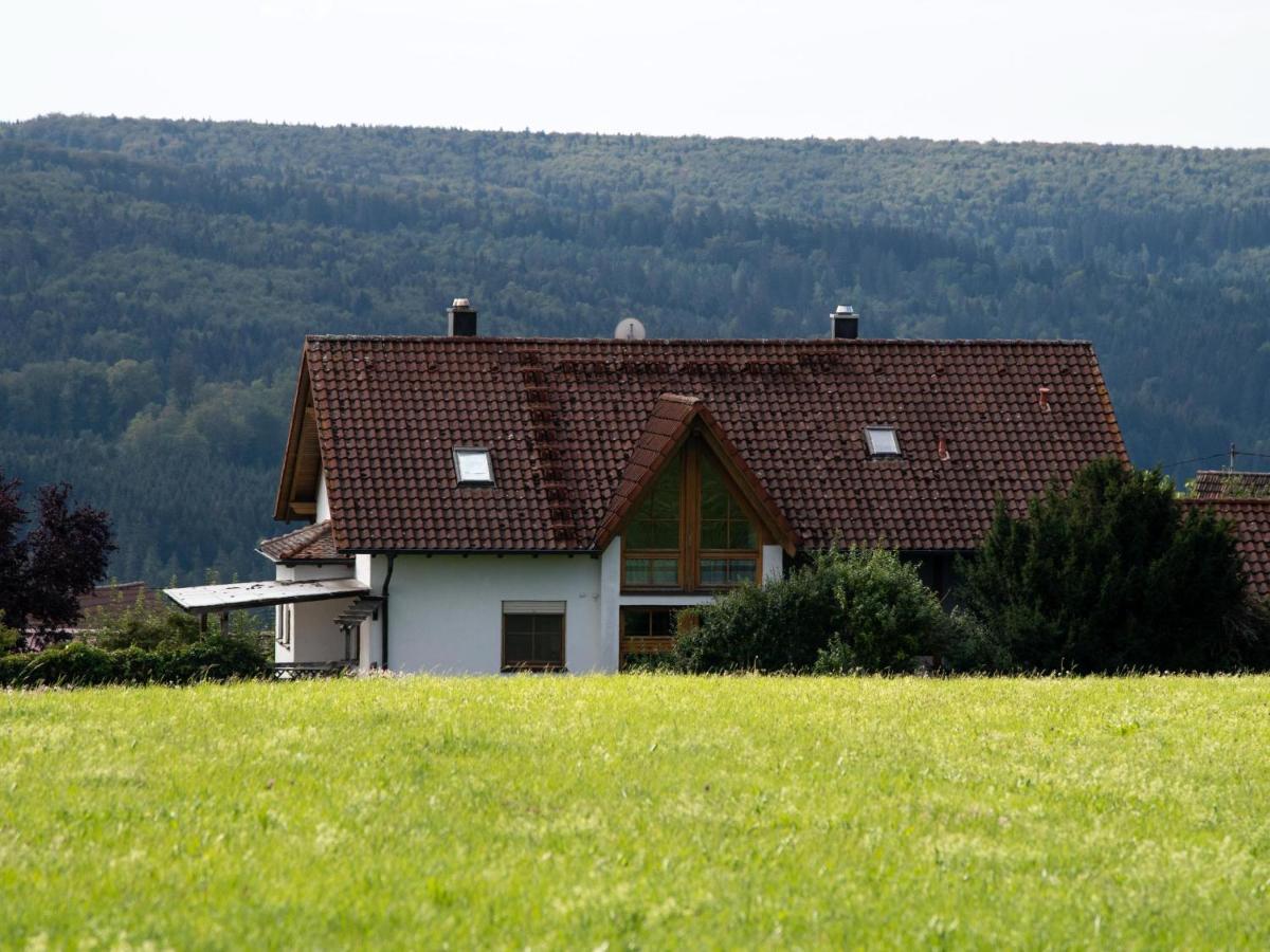 Gaestezimmer Am Hof Zwiefalten Exterior photo